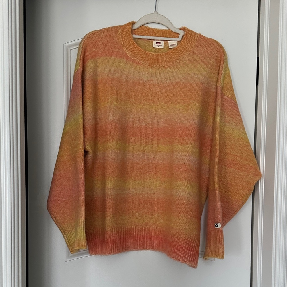 Levi's Warm Toned Crewneck oversized Sweater